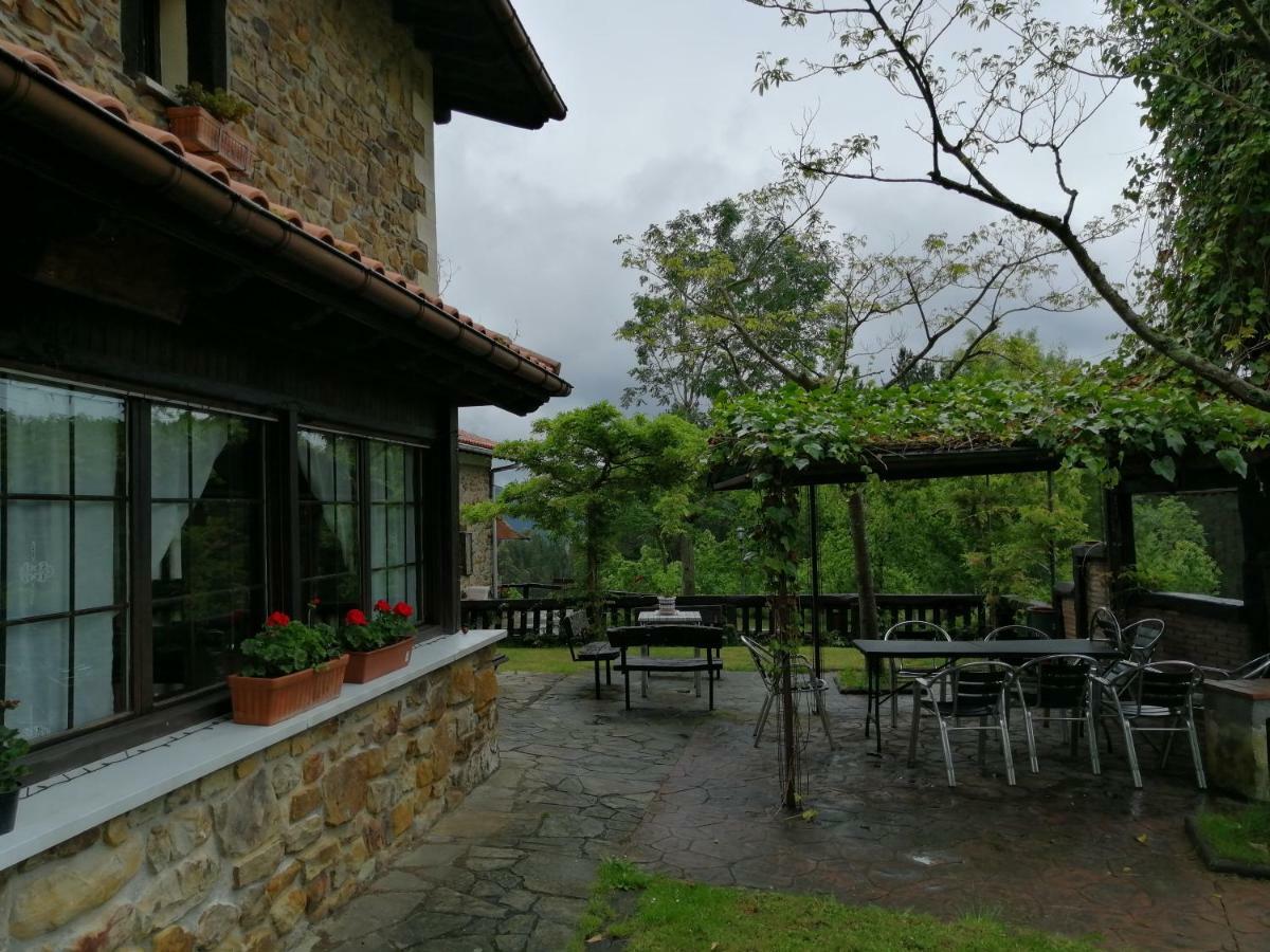 Agroturismo Iturbe Axpe de Busturia Buitenkant foto